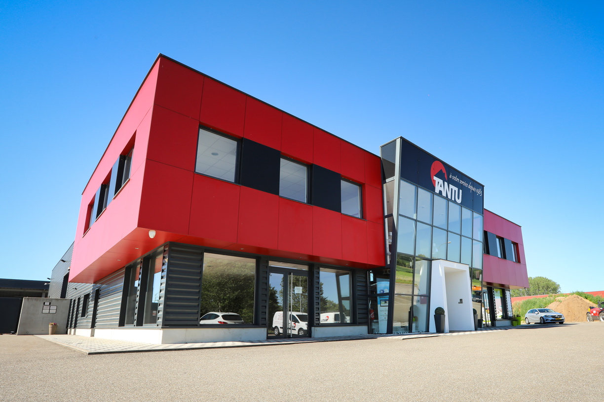 Logo TANTU - Installateur RGE panneaux solaires VAL DE MODER