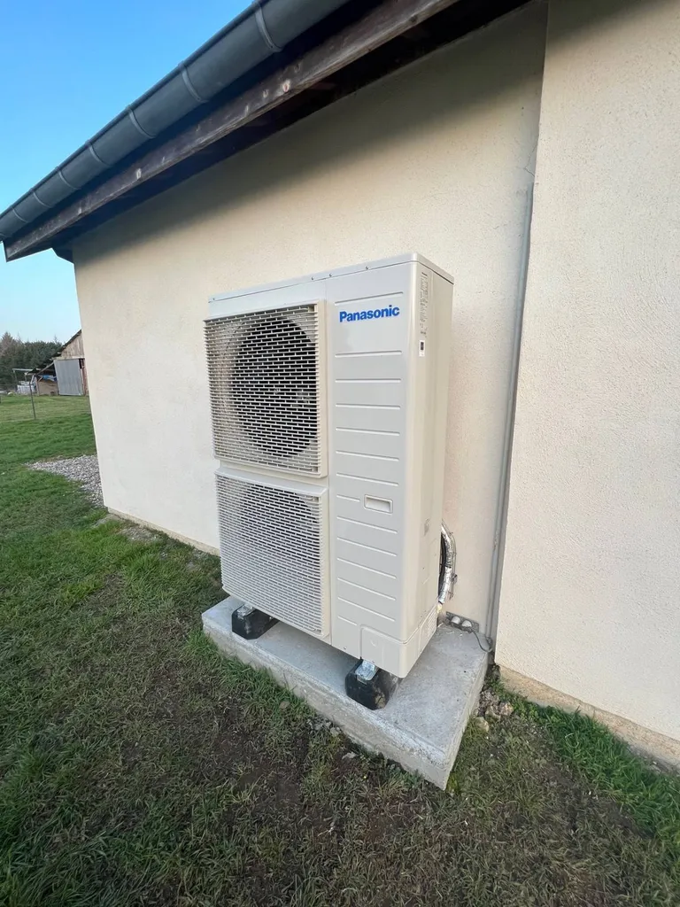 Logo ENERG'ECOS - Installateur RGE panneaux solaires NOINTOT