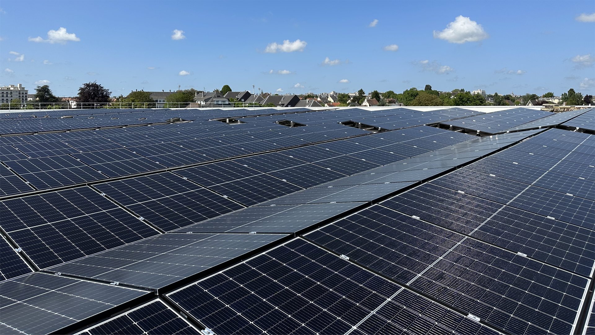Logo VIGOURT ENERGIES - Installateur RGE panneaux solaires THUE ET MUE